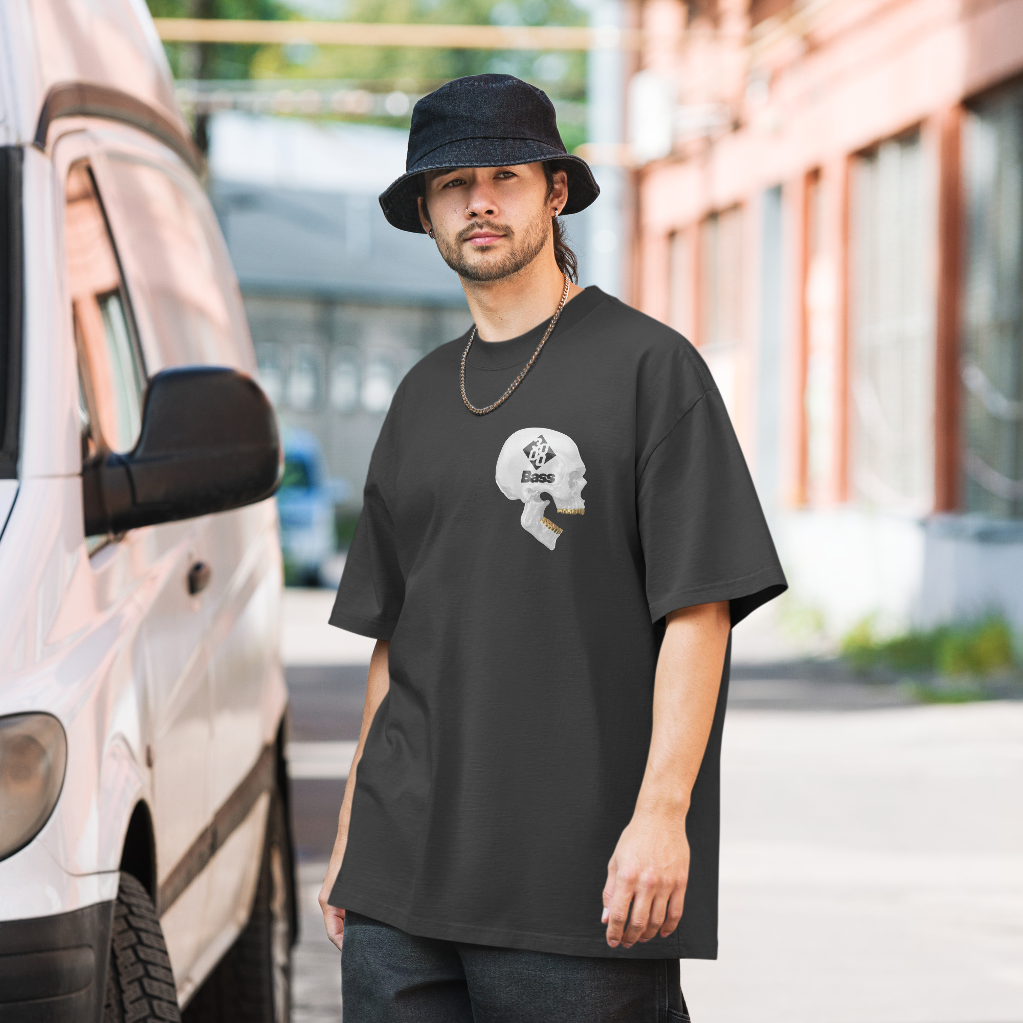 OVERSIZED GOLD TEETH SKULL T-SHIRT - FRONT